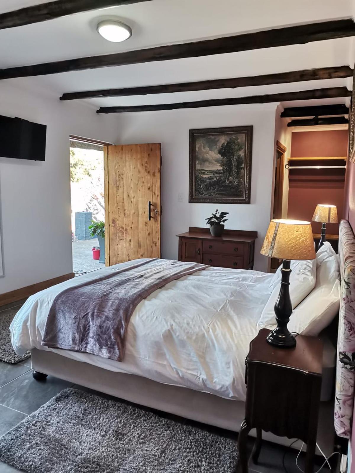 Thatchings Bed And Breakfast Нотингам Роуд Екстериор снимка