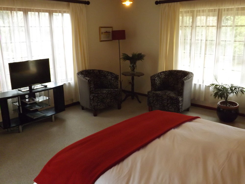 Thatchings Bed And Breakfast Нотингам Роуд Екстериор снимка